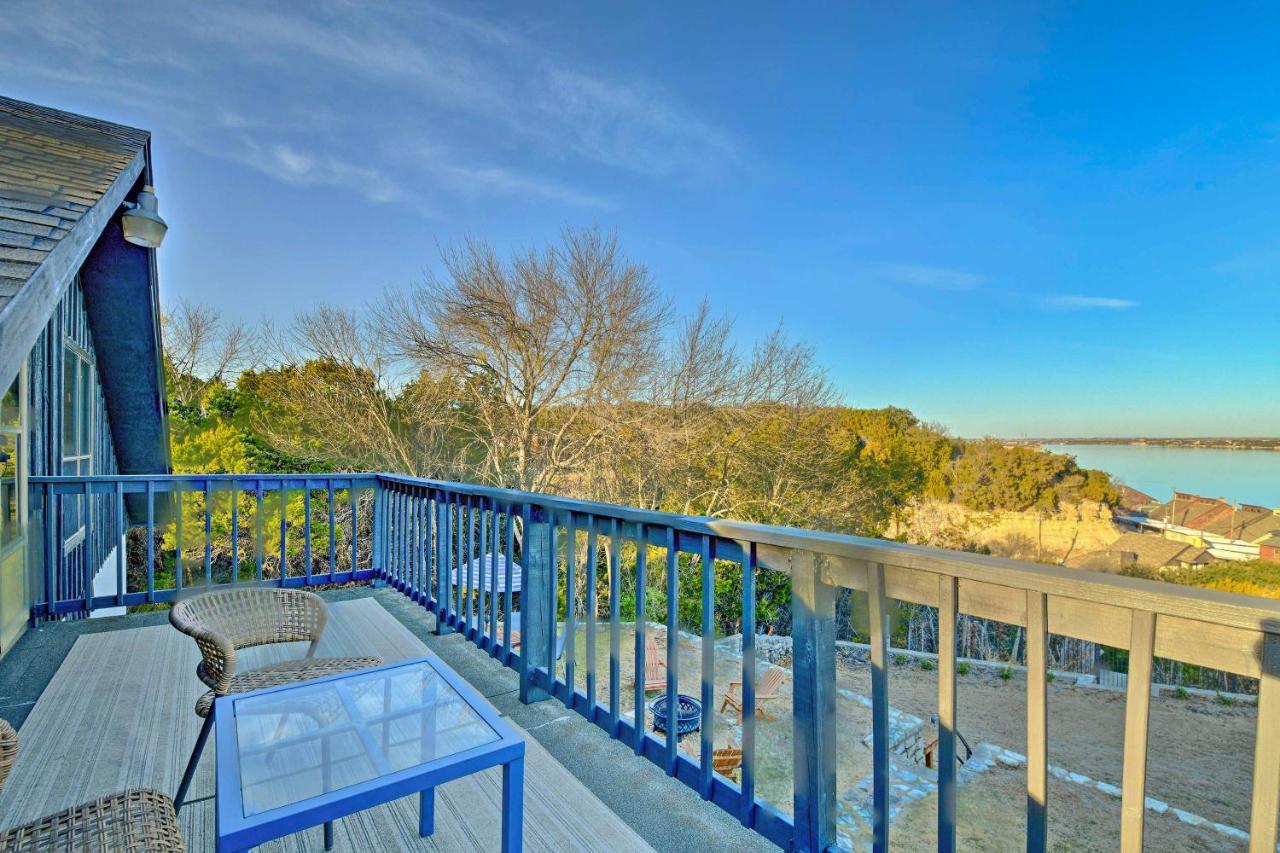 Chic Lakefront Granbury Getaway With Private Dock! Extérieur photo